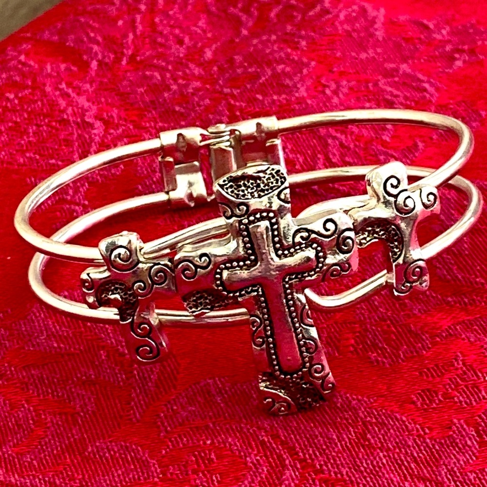 Vintage 90s Triple Ornate Crosses Hinged Cuff Bracelet